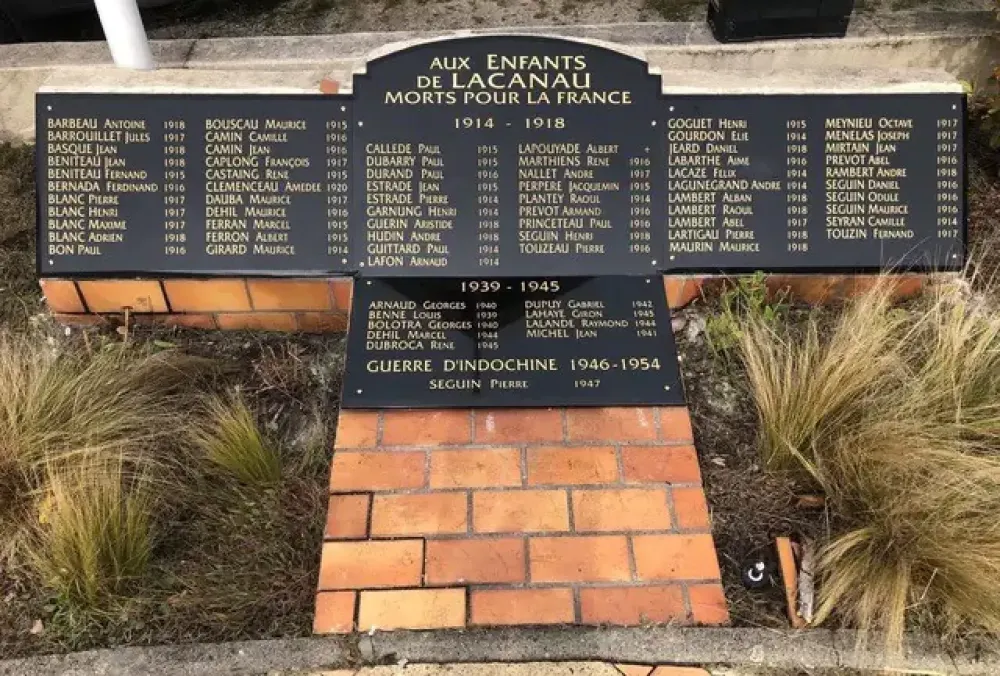 restauration-de-monument-aux-morts-a-andernos-les-bains